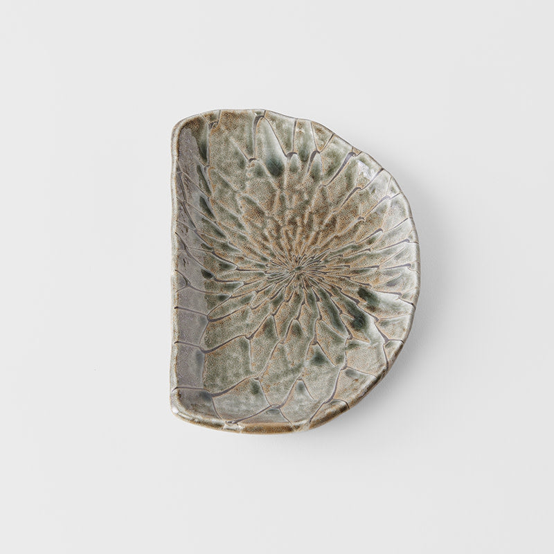 Plate D Shaped 21cm Moss Net Design - Image 2