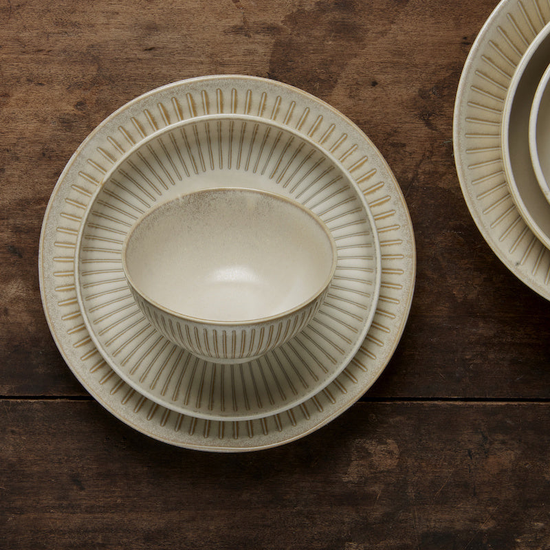 Dinner Plate 23cm Ridged Alabaster Glaze - Image 4