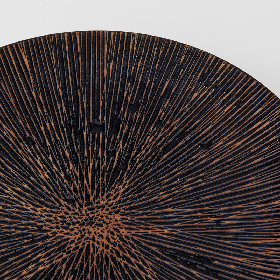 Plate 28cm Bronze Converging Line Glaze - Image 2