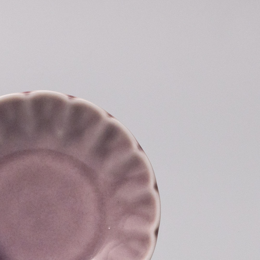 Sauce Dish 8cm Scallop Lilac Gloss Glaze - Image 2
