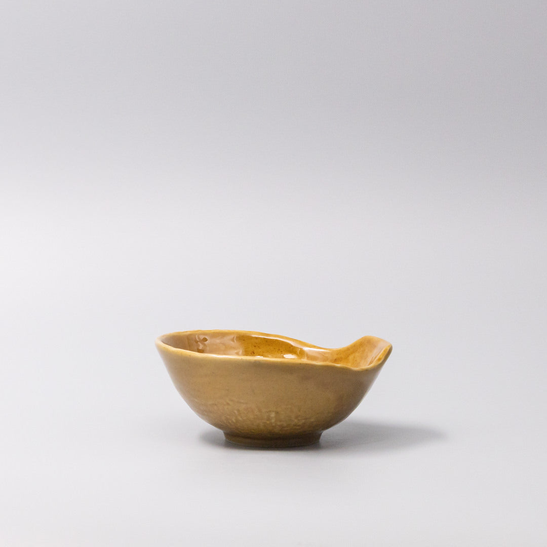 Bowl with Handle 13cm Saffron Gloss Glaze - Image 2