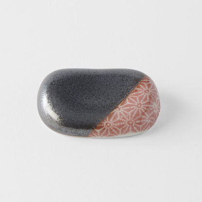 Chopsticks Rest Pebble Black Orange - Image 3