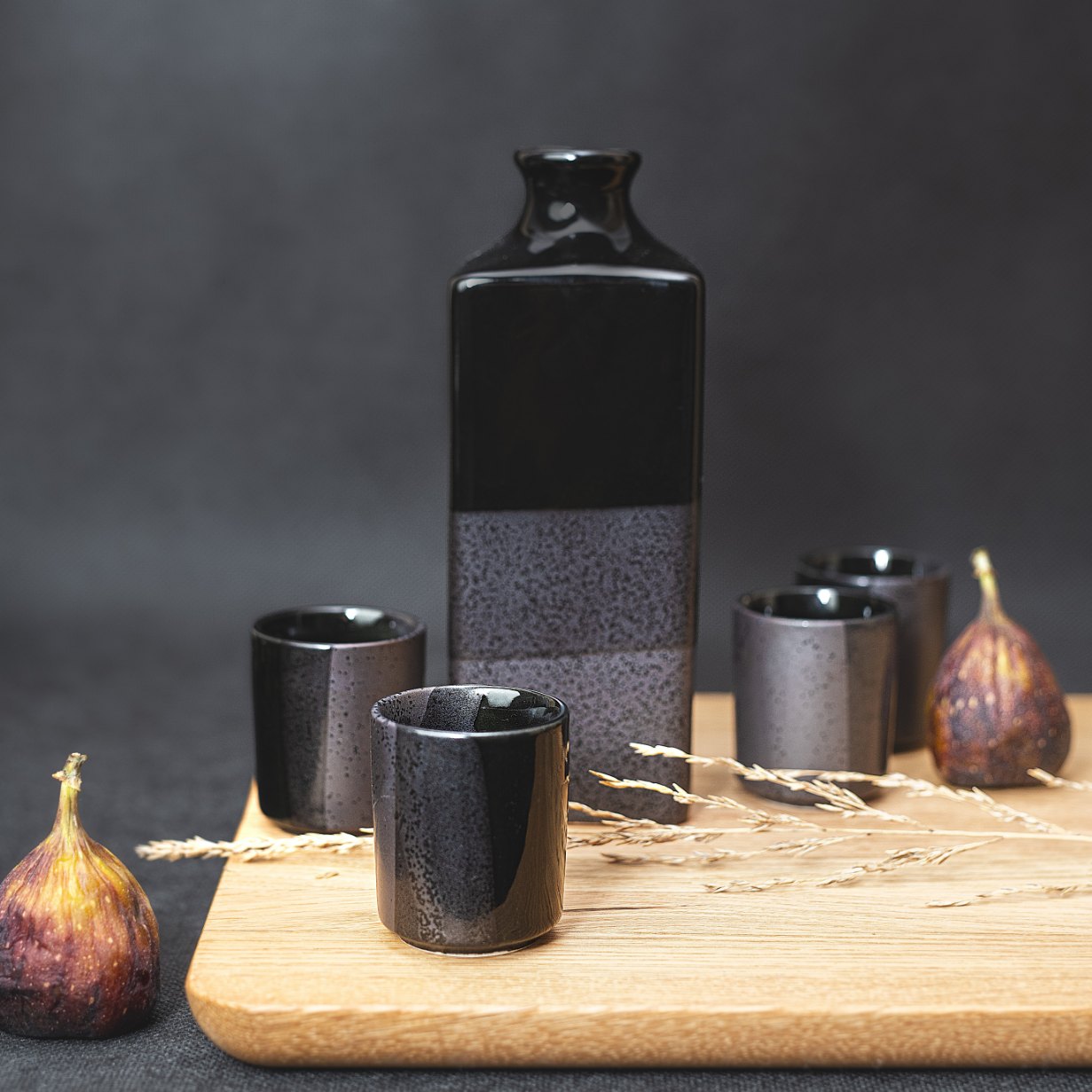 Sake Set 5pcs Gunmetal Black Glaze - Image 2