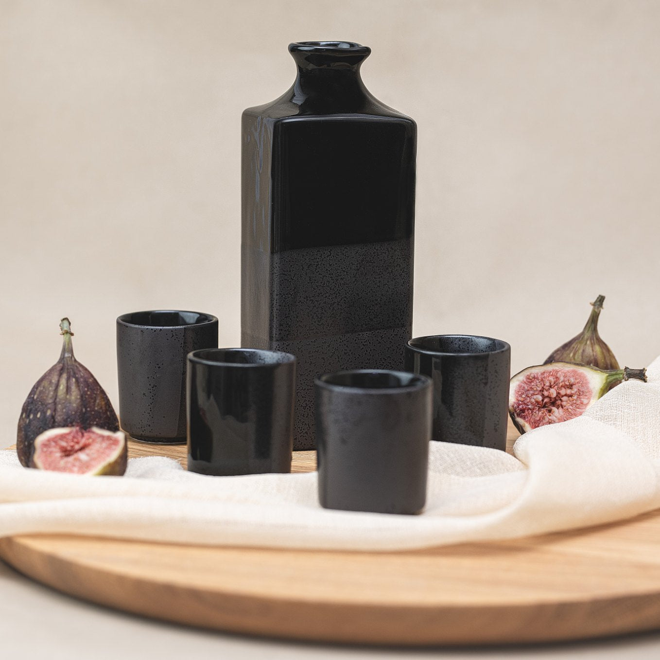 Sake Set 5pcs Gunmetal Black Glaze - Image 4