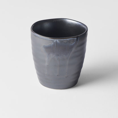 Sushi Mug 325ml Metallic Black Drip Glaze - Image 5