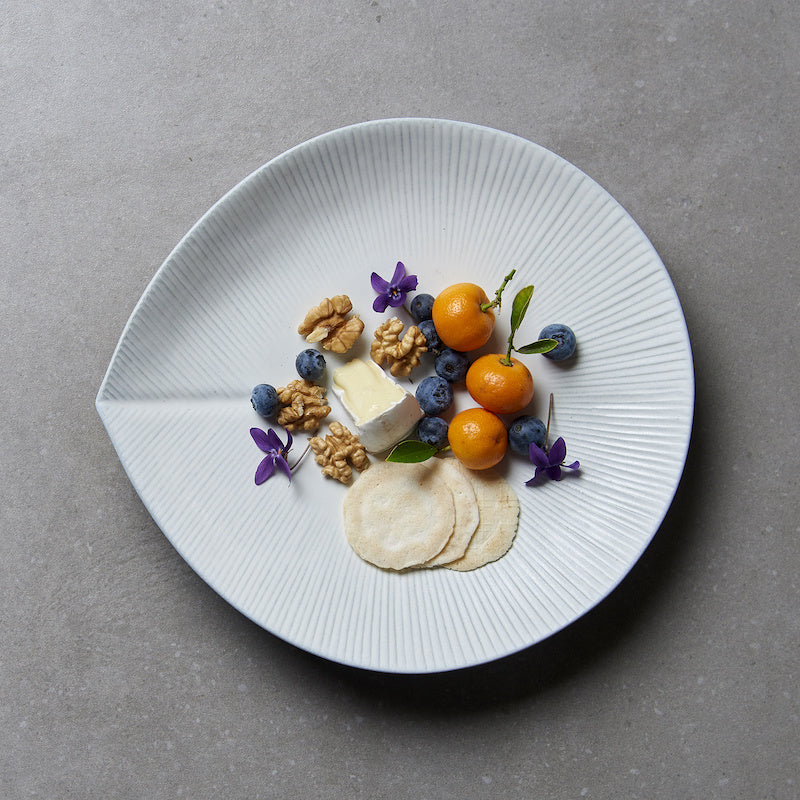 Dinner Plate 25.5cm Snow Leaf Glaze - Image 5