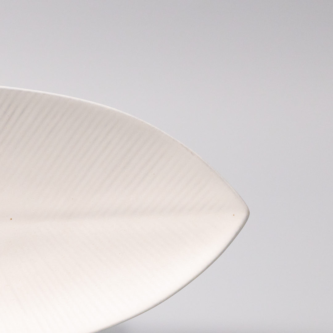 Plate Oval 31.5cm Snow Leaf Glaze - Image 2
