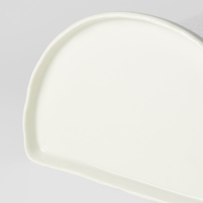 Half Moon Plate 21cm Ivory White Glaze - Image 2