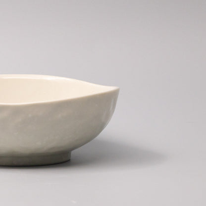 Bowl Organic Shape 11cm Kanso Soft White Glaze - Image 3