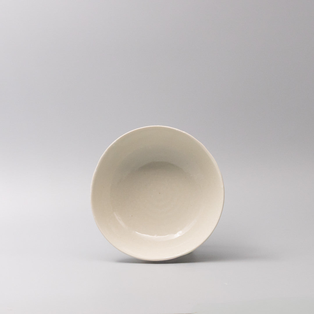 Bowl Organic Shape 17cm Kanso Soft White Glaze - Image 3