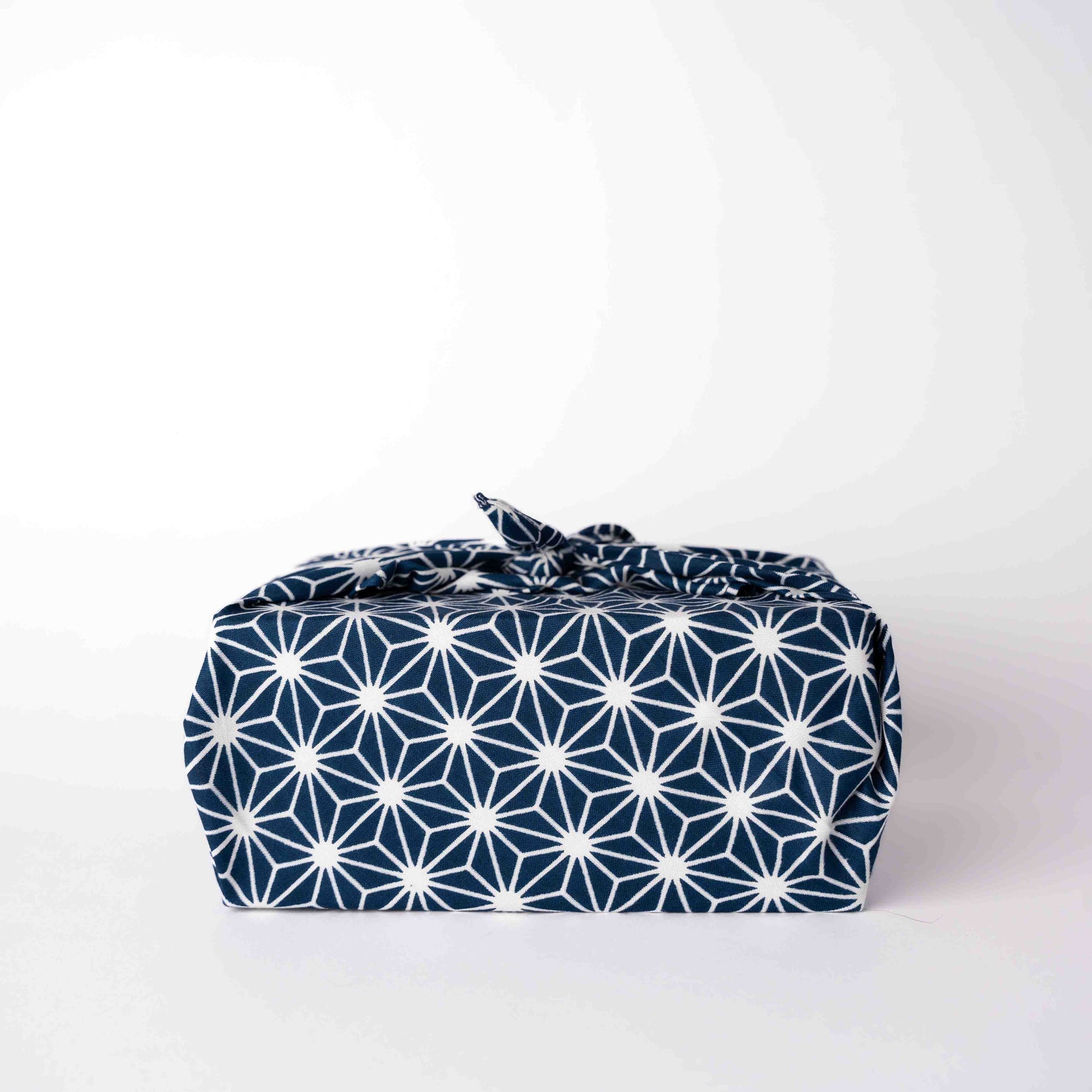Gift Wrap Furoshiki 75cm Starburst - Image 2