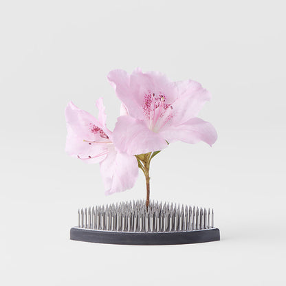 Kenzan Ikebana Pin Base 7.6cm Fan - Image 3