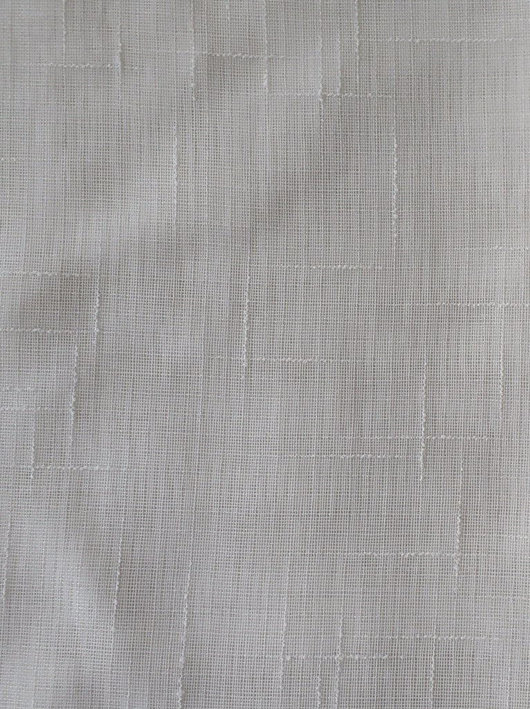 2 Sheer Voile Curtains 530cm wide 230cm long + 30 Hooks New - Image 2