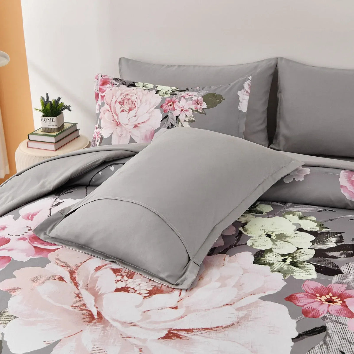 Grey Blush Peony Garden Comforter Quilted Doona Set - Image 5