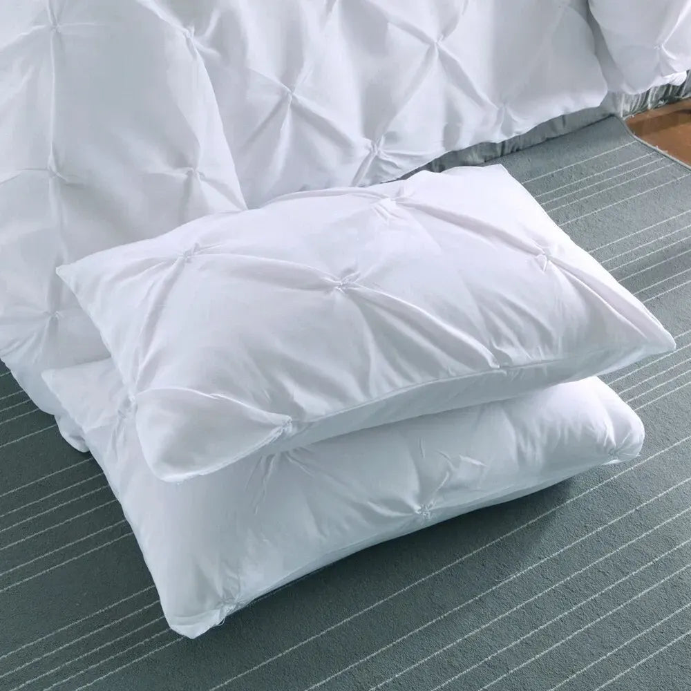 White Pintuck Cloud Comforter Quilted Doona Set - Image 6