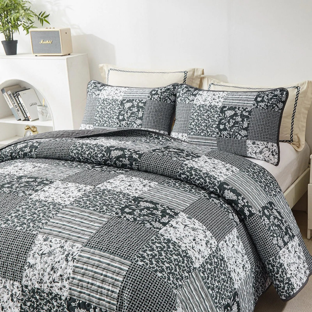 Lush Blush patch Floral 3 Pc Bedspread & Pillow Cover Set - Image 3