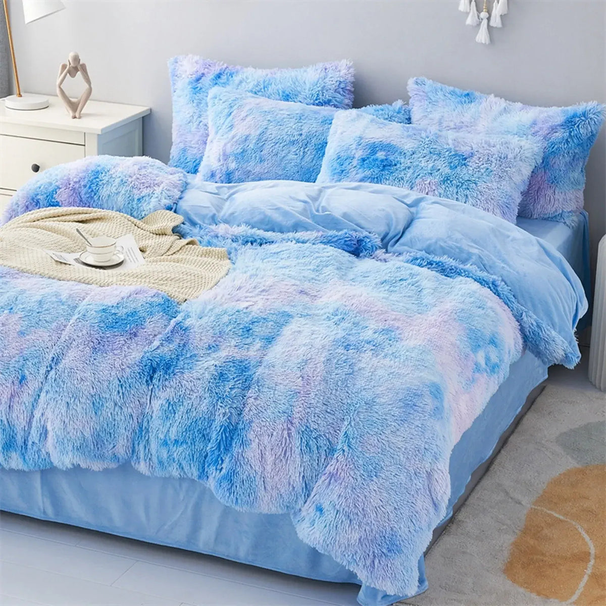 Blue Plush Riviera Gallery Quilt / Doona / Duvet Cover set - Image 7