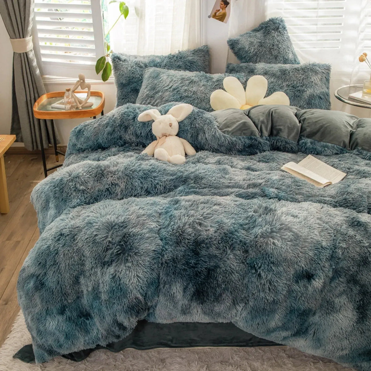 Grey Lucerne Botanical Quilt / Doona / Duvet Cover set - Image 3