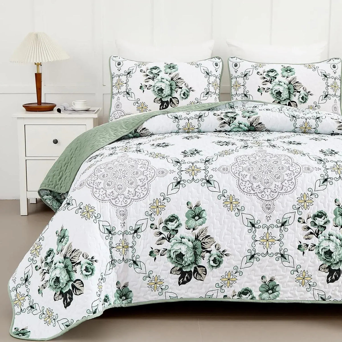 Sage Fiore Medallion Bloom Quilt / Doona / Duvet Cover set - Image 4