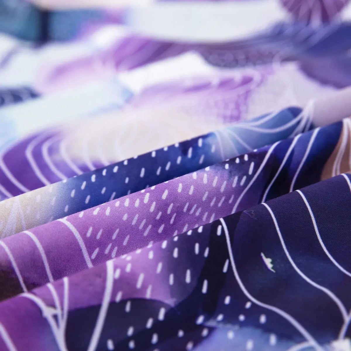 Violet Fiore Leaf Mirage Quilt / Doona / Duvet Cover set - Image 7