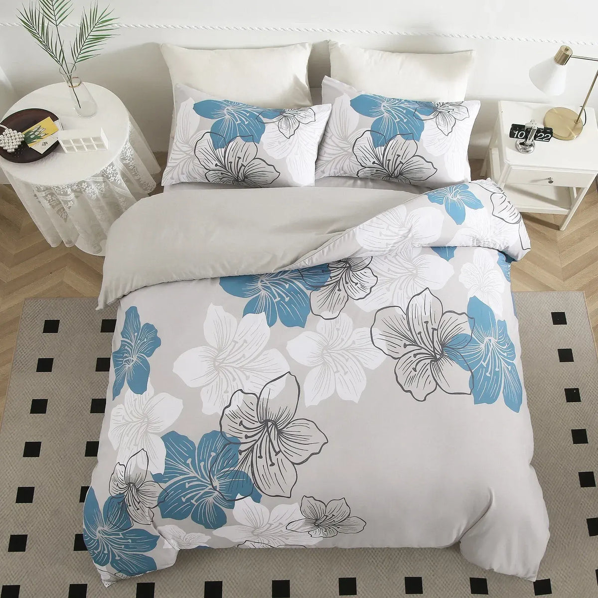 Luxe Lumiere Charm Quilt / Doona / Duvet Cover set - Image 3