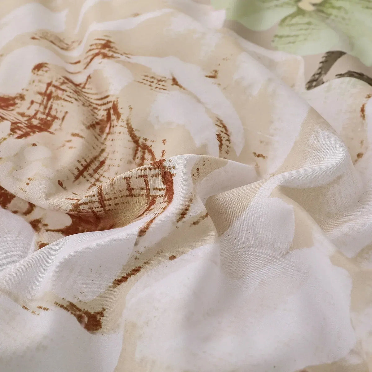 Beige Magnolia Garden Quilt / Doona / Duvet Cover set - Image 4
