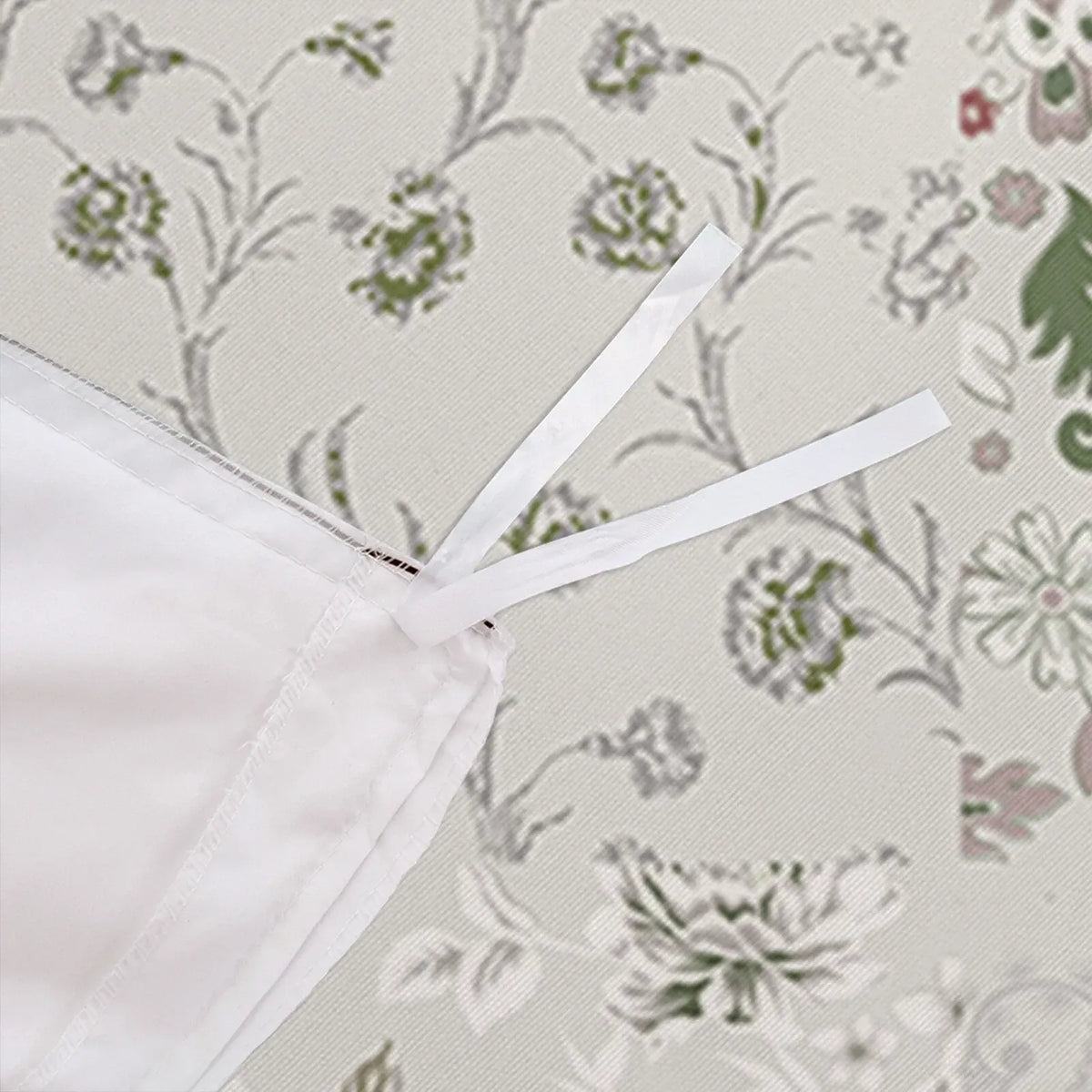 Patchwork Flower Vivienne Leaf Quilt / Doona / Duvet Cover set - Image 4