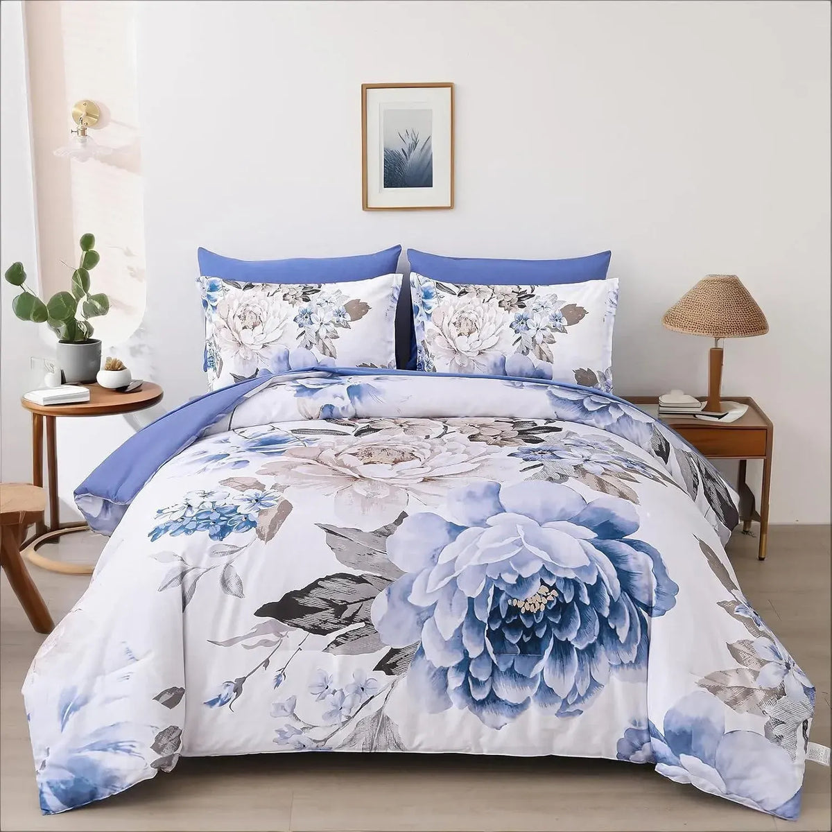 Blue Bloom Seraphine Ivy Quilt / Doona / Duvet Cover set