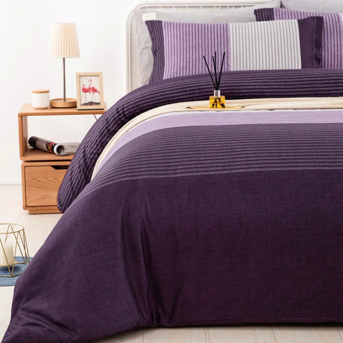 Gray Purple Amalfi Gallery Quilt / Doona / Duvet Cover set - Image 4