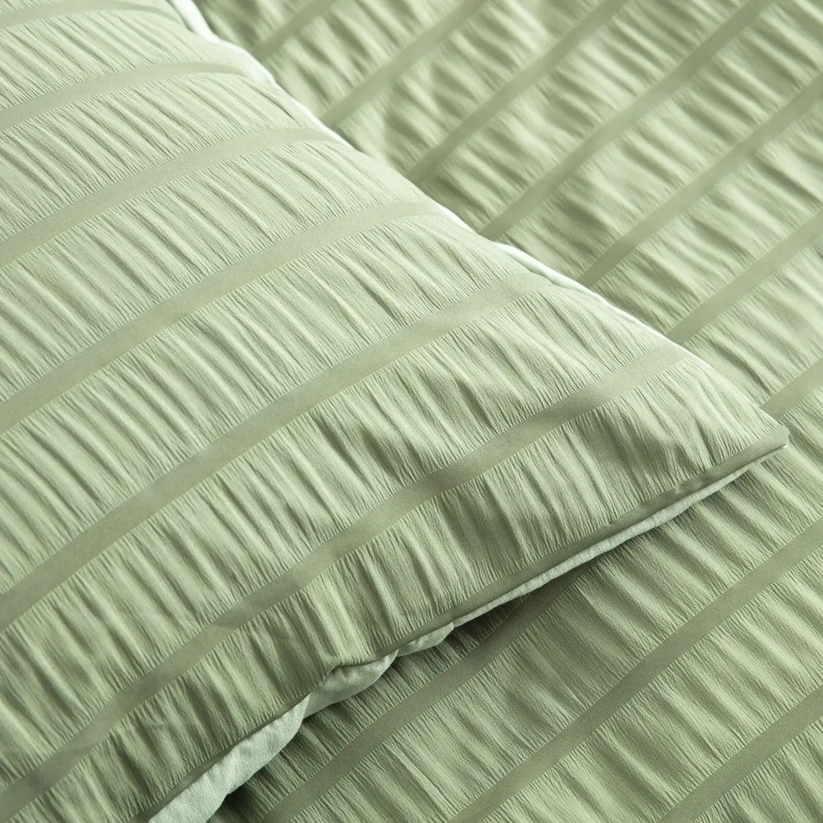 Vine Avignon Atelier Quilt / Doona / Duvet Cover set - Image 4