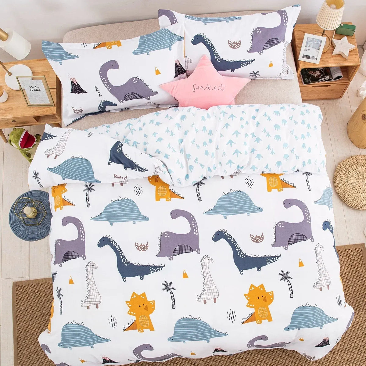 Dinosaur Noelle Leaf Quilt / Doona / Duvet Cover set - Image 3