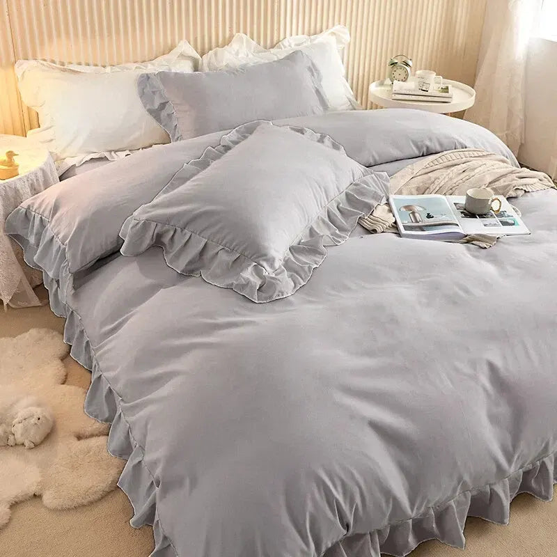 Ruffled Edge Tuscany Elegance Quilt / Doona / Duvet Cover set - Image 2