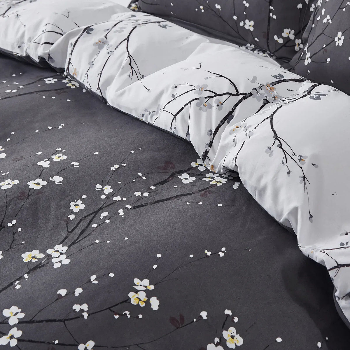Grace Lisbon Dream Quilt / Doona / Duvet Cover set - Image 4