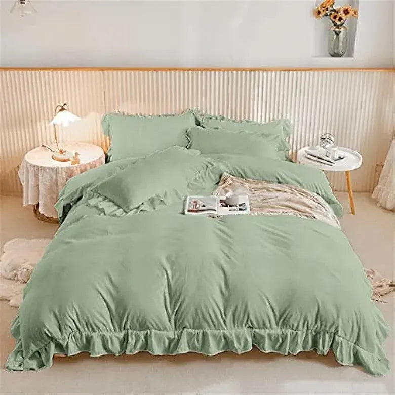 Ruffled Edge Capri Eden Quilt / Doona / Duvet Cover set