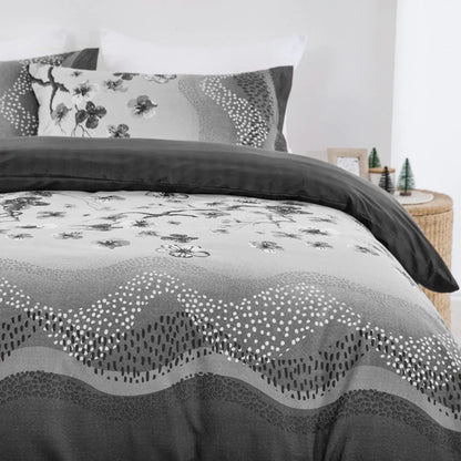 Grey Stripe Aveline Elegance Quilt / Doona / Duvet Cover set - Image 3