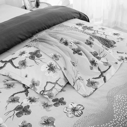 Grey Stripe Aveline Elegance Quilt / Doona / Duvet Cover set - Image 7