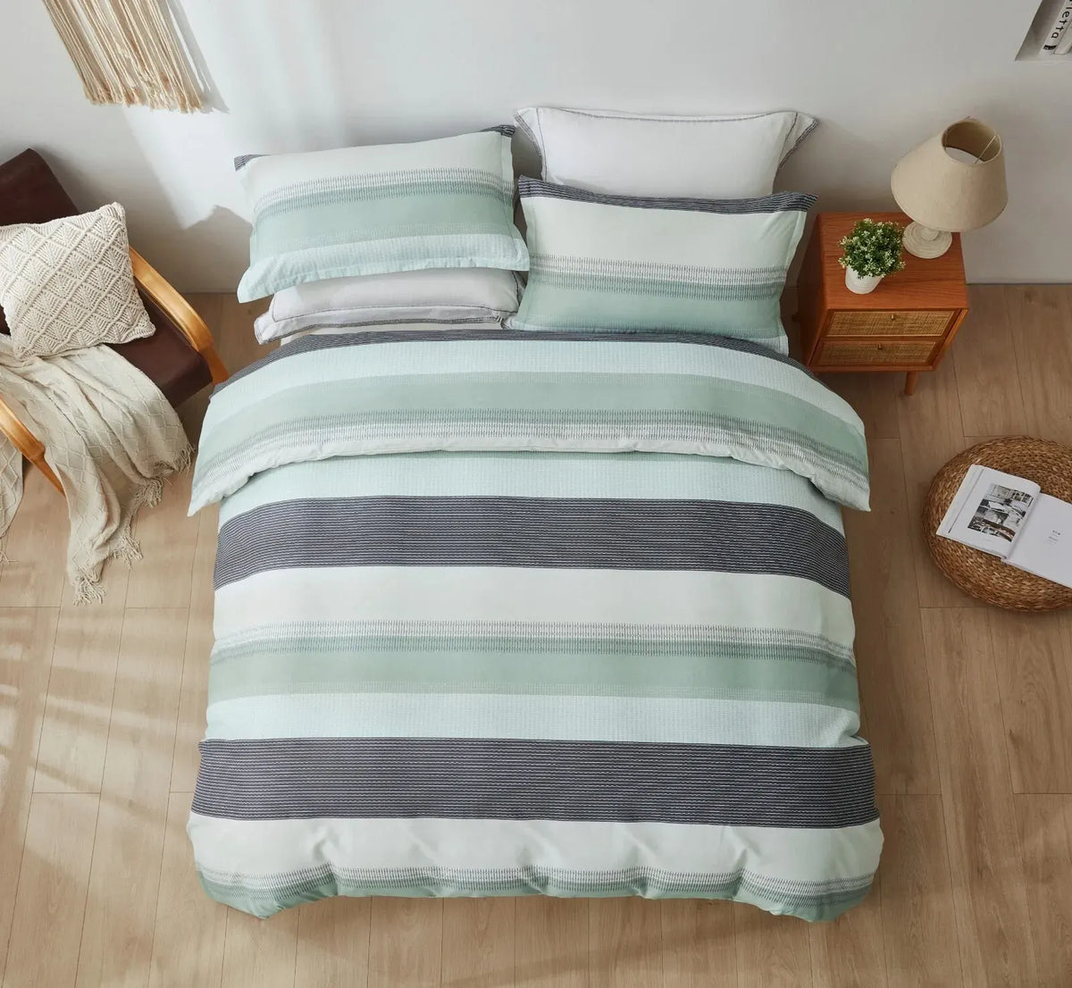 Stripe Bellagio Serenity Quilt / Doona / Duvet Cover set - Image 3