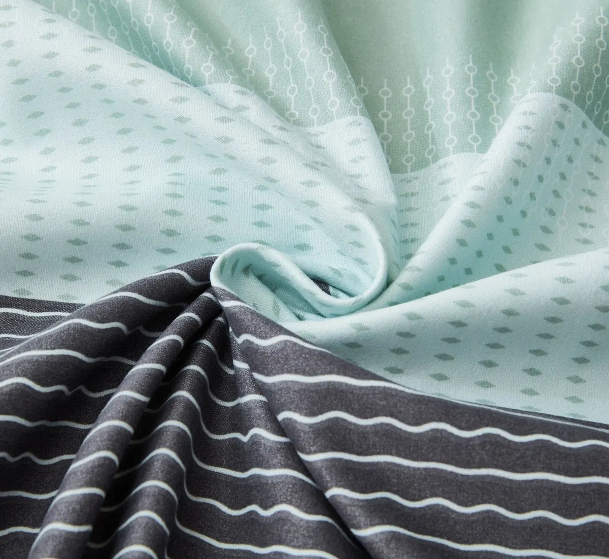 Stripe Bellagio Serenity Quilt / Doona / Duvet Cover set - Image 5