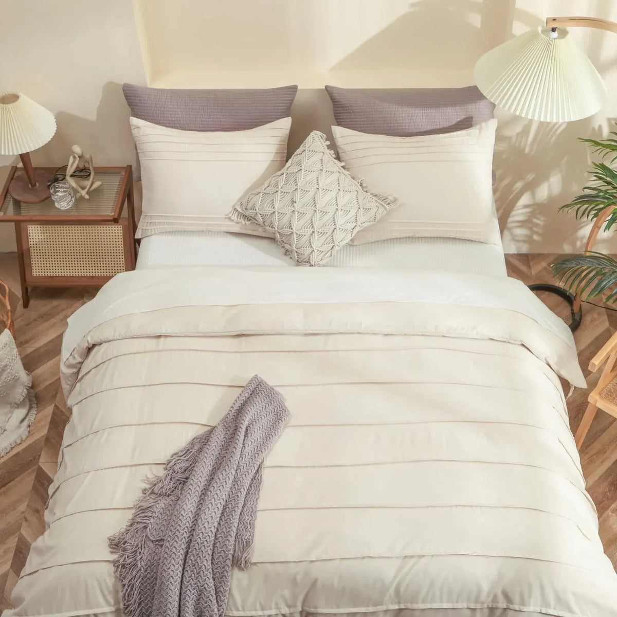 Stripes Sylvie Heritage Quilt / Doona / Duvet Cover set - Image 2