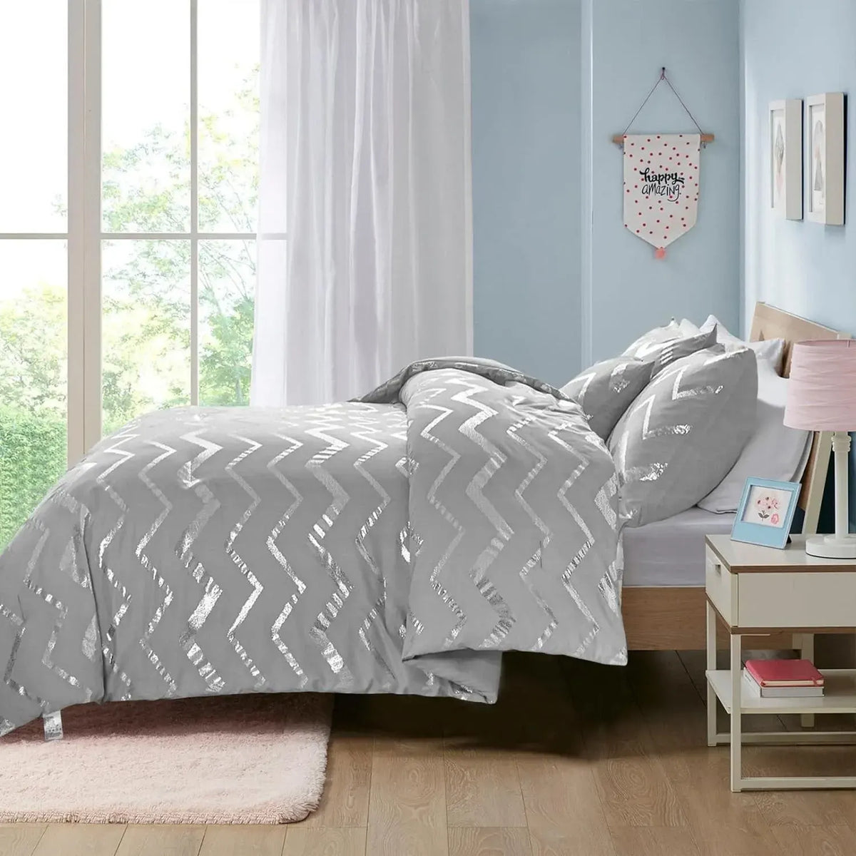 Light Grey Palermo Leaf Quilt / Doona / Duvet Cover set - Image 4