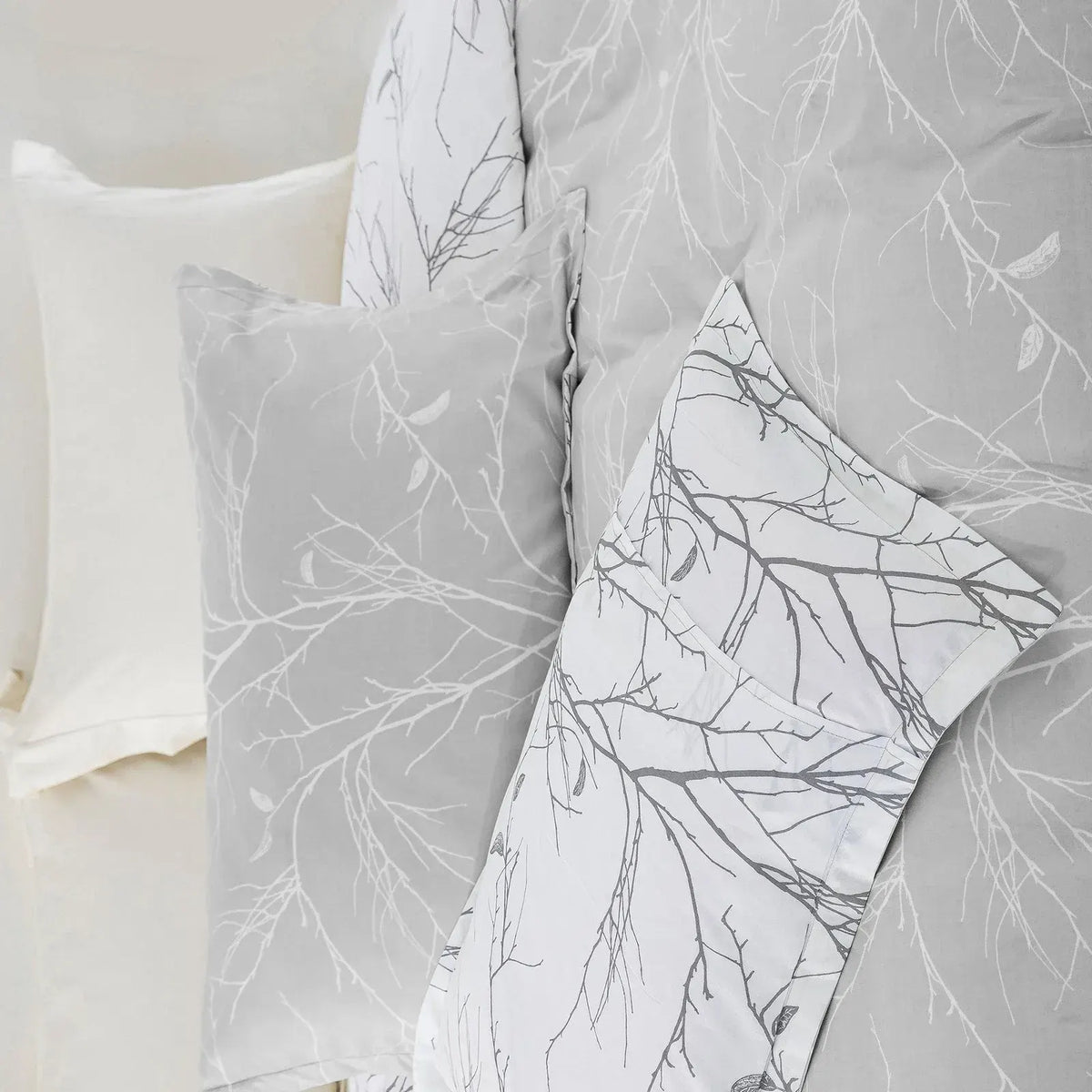 Stripe Arabelle Atelier Quilt / Doona / Duvet Cover set - Image 6
