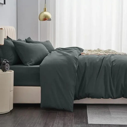 Bloomscape Venetian Leaf Quilt / Doona / Duvet Cover set - Image 5