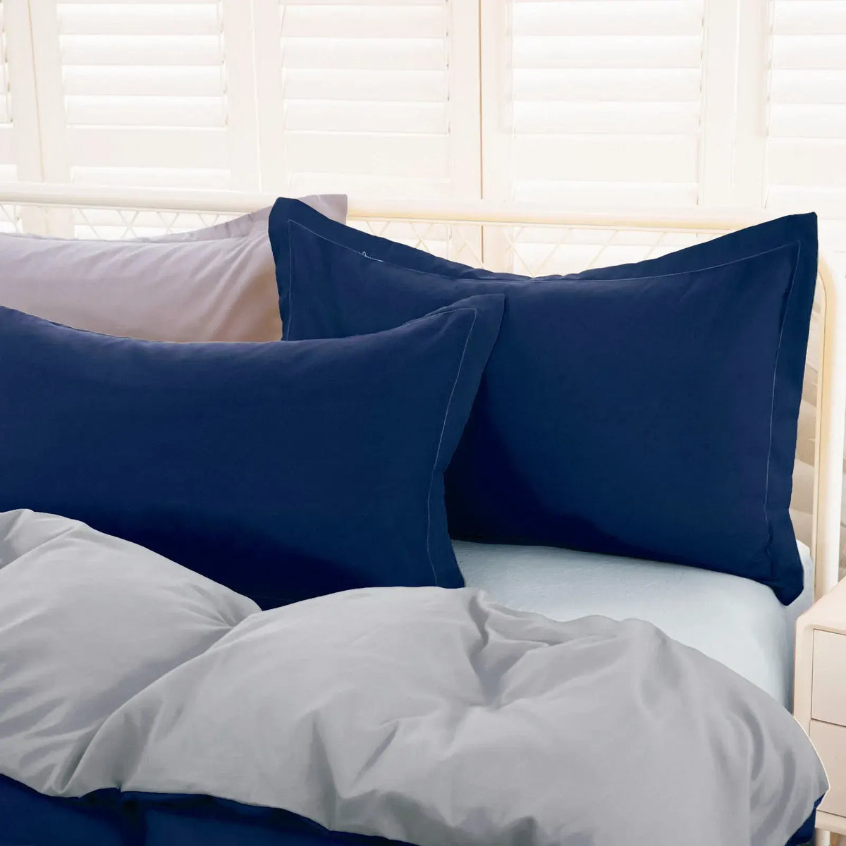 Stripe Mireille Elegance Quilt / Doona / Duvet Cover set - Image 4