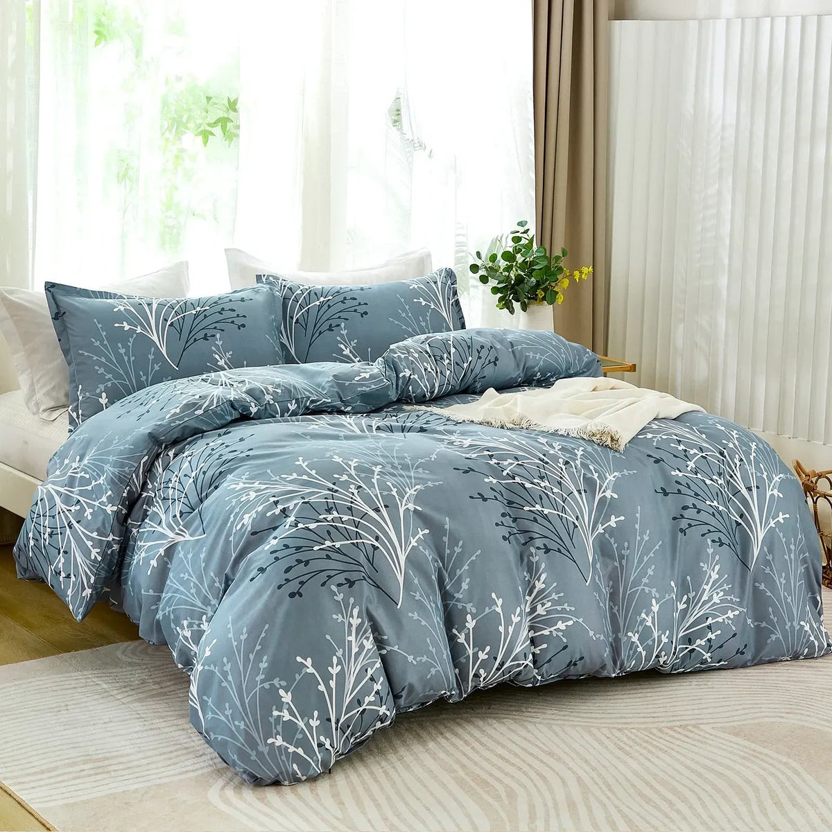 Bloom Sylvie Charm Quilt / Doona / Duvet Cover set - Image 2