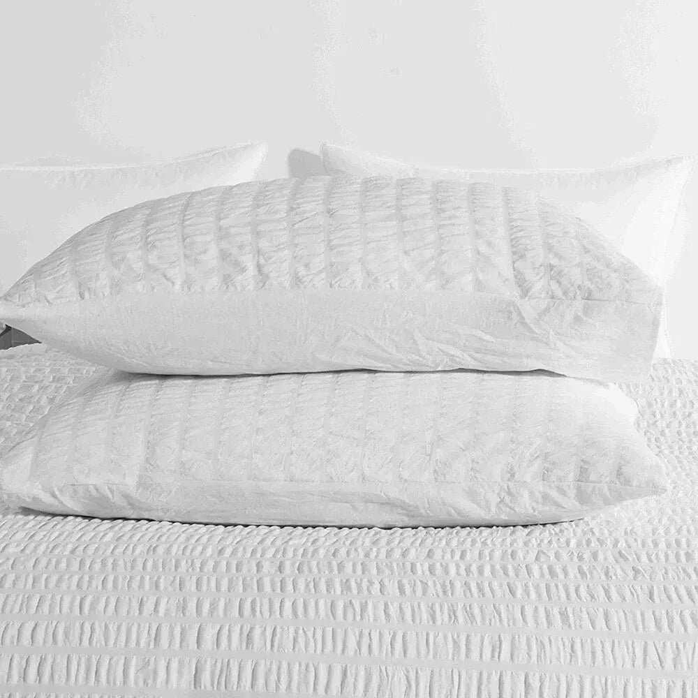 Seersucker White Valencia Dream Quilt / Doona / Duvet Cover set - Image 5