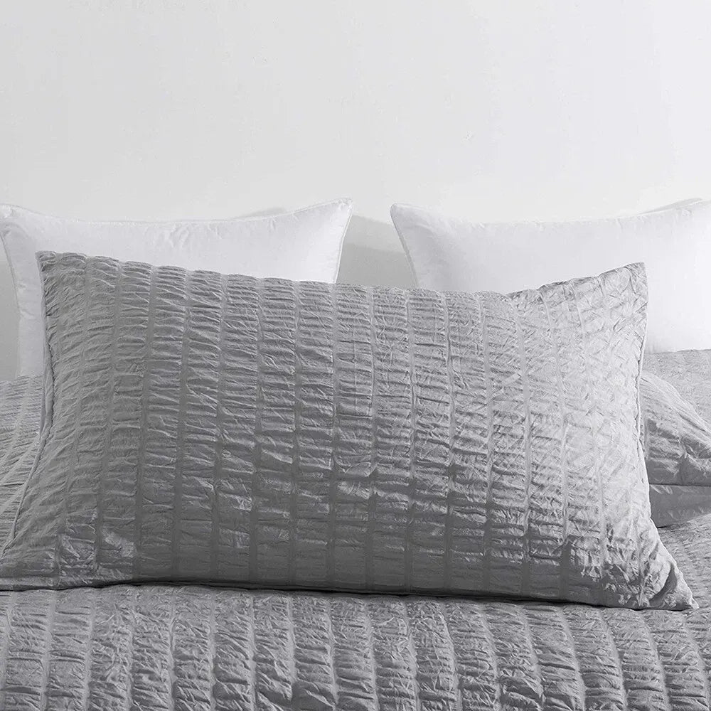 Seersucker Grey Savoy Dahlia Quilt / Doona / Duvet Cover set - Image 2