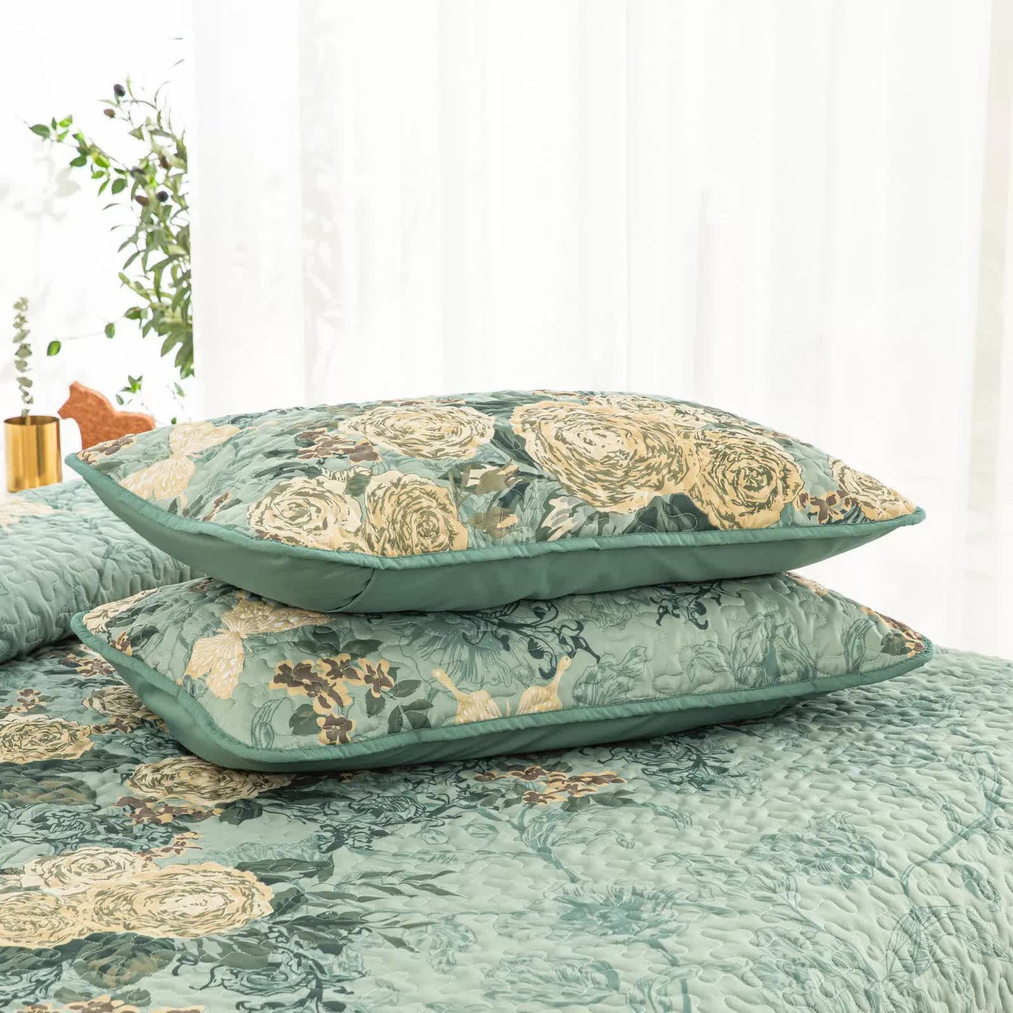 Meadow Butterfly Green Quilted Bedspread Set with Floral Details and Pillowcases - Image 7