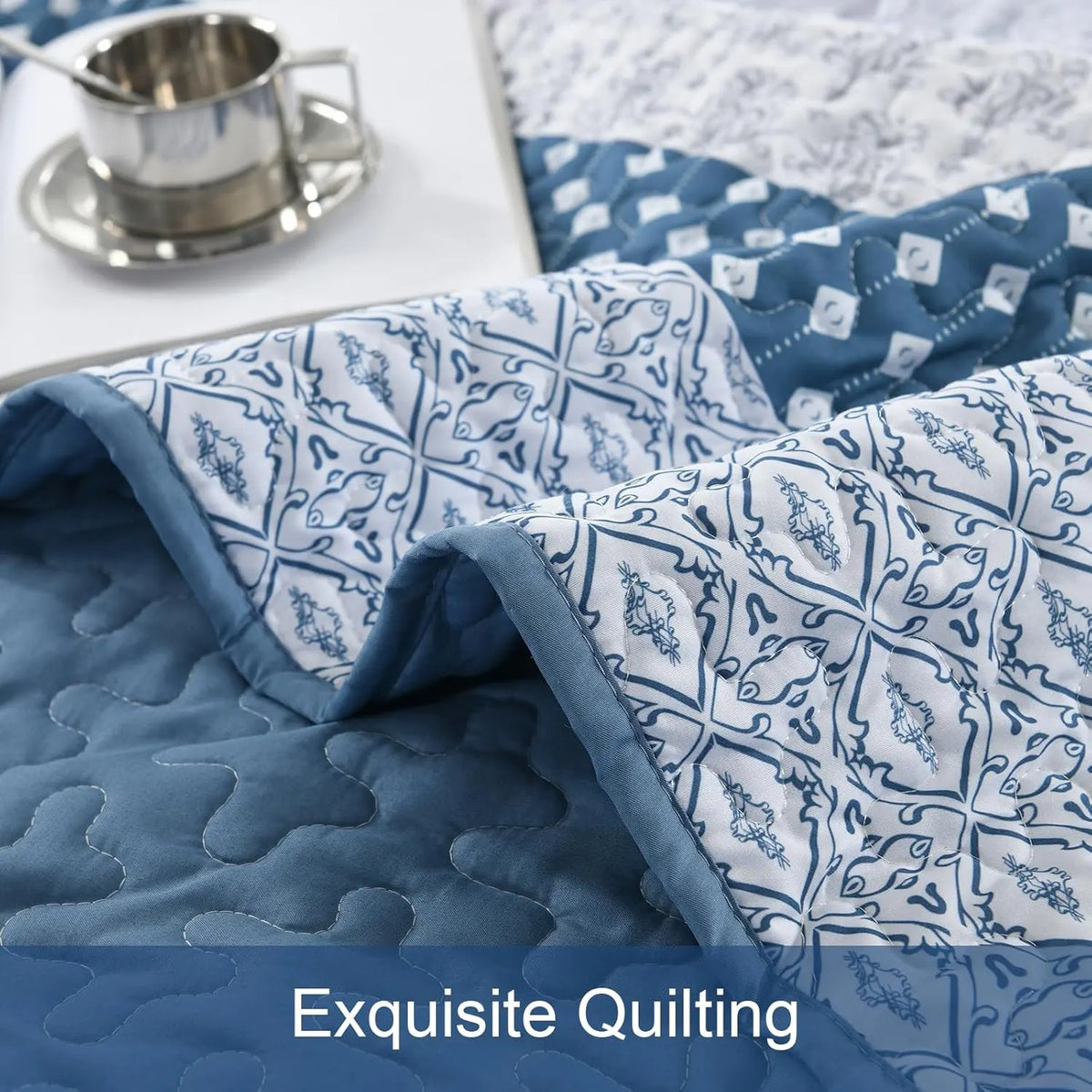 Dazzling Quilted bedspread and pillowcovers set: Add Sparkle to Your Space - Queen size - Image 7