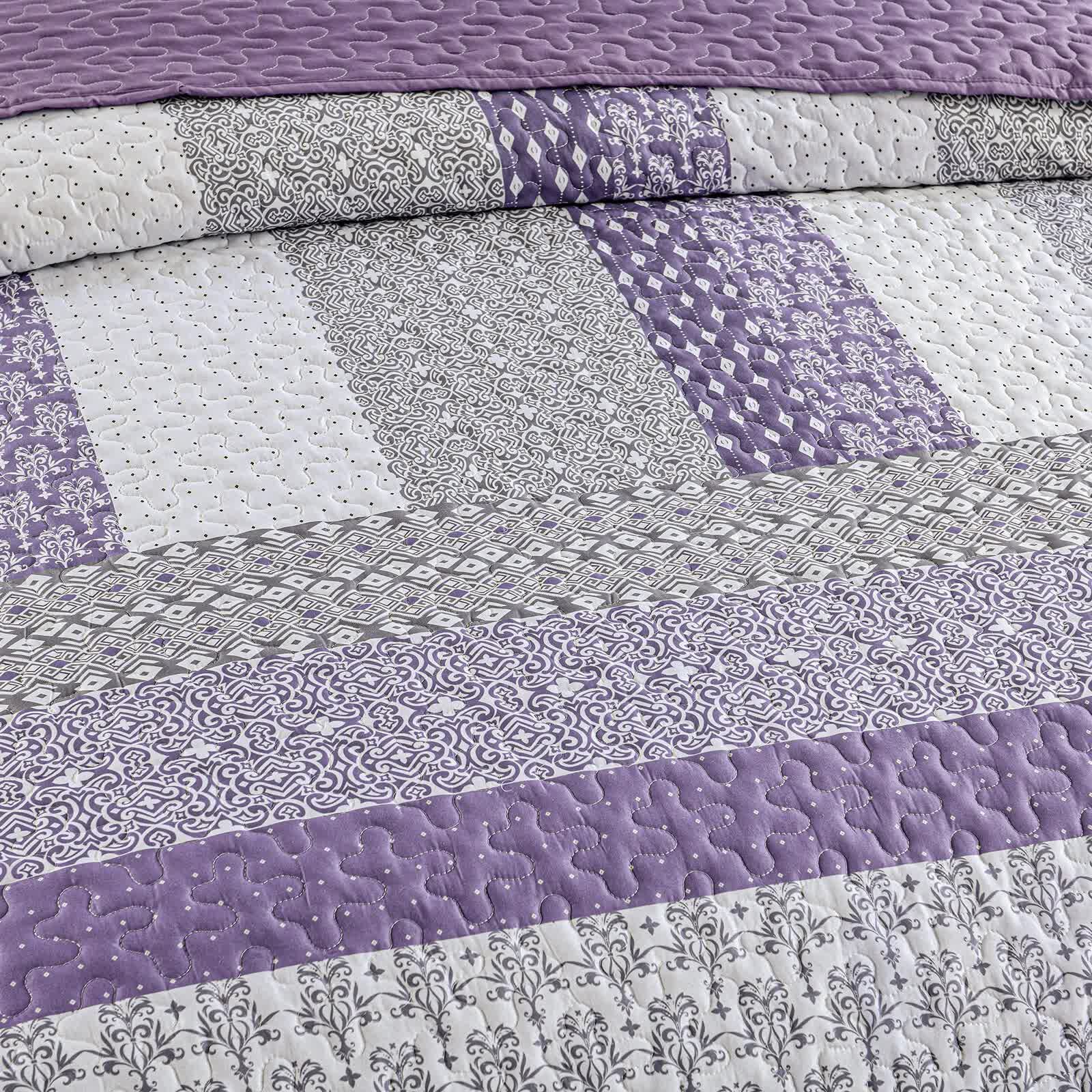 Bohemian Purple and White Quilted Bedspread or Coverlet Set and matching pillowcases - Image 4