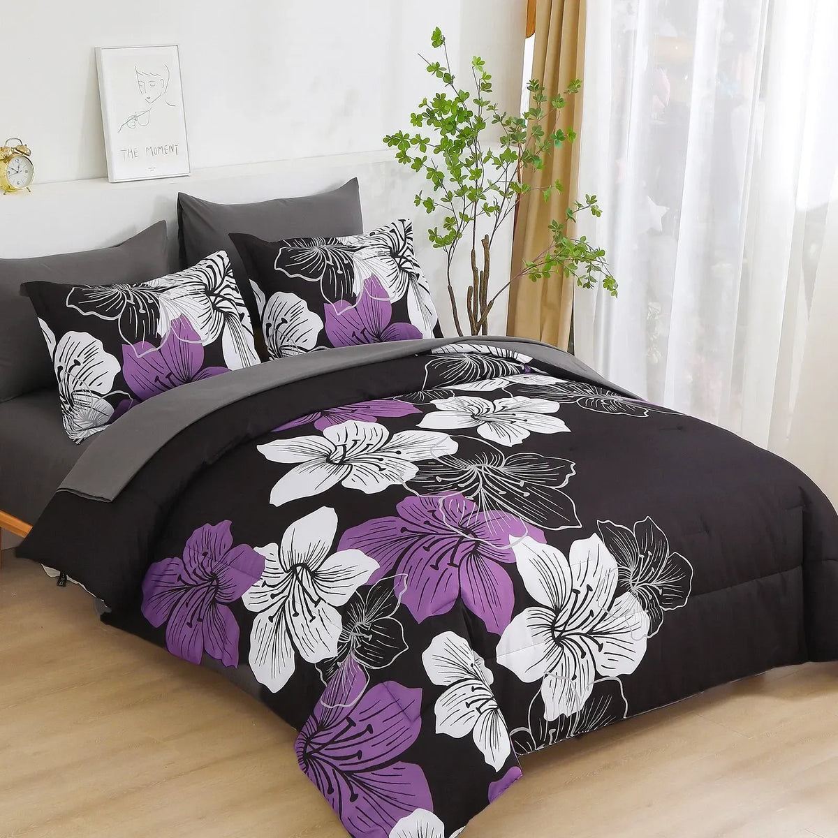 Black Purple Hibiscus Bloom Comforter Quilted Doona Set